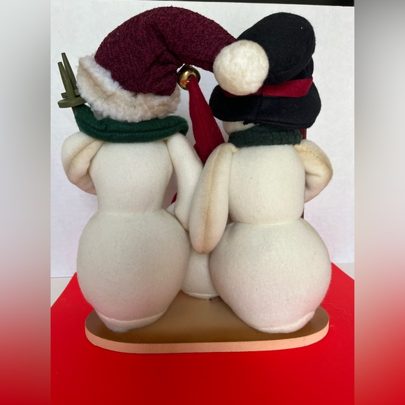 Vintage Stuffed Snowman Skiing Family on wooden platform GUC - Picture 6 of 9